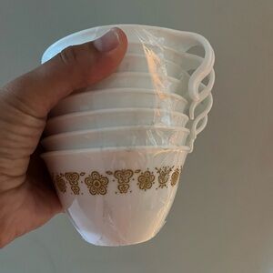 Set of 8 Corelle mugs